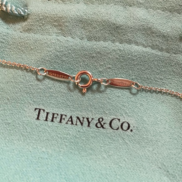 Tiffany & Co. Bean necklace. 16”. - Picture 2 of 4